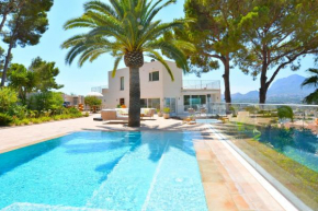 Villa Alegria by NRAS
